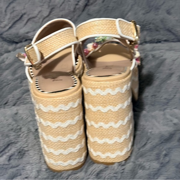 Betsey Johnson Tan Sandals with Shell and Bead Embellishments - Picture 6 of 12
